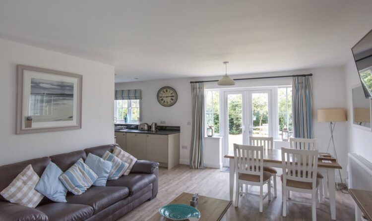 Escape to Comfort and Luxury with Away Resorts Cottage Holidays & Apartments in the UK