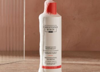 Transformez vos cheveux avec les shampooings Premium de Christophe Robin