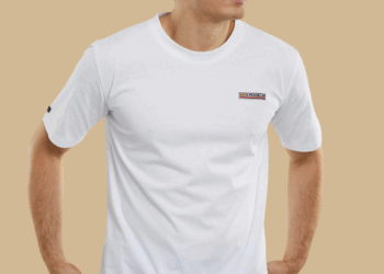Mejora tu guardarropa con camisetas duraderas e inspiradas en diseñadores que reflejan individualidad