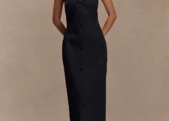 Fashion Forward: Discover MESHKI’s Top Pieces for Effortless Elegance
