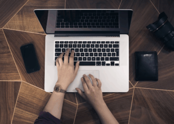 Web-Identität leicht gemacht – Entdecke Checkdomain