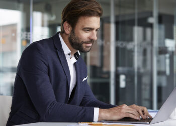 Sbloccare l’efficienza digitale: Guida completa ai servizi essenziali della PEC