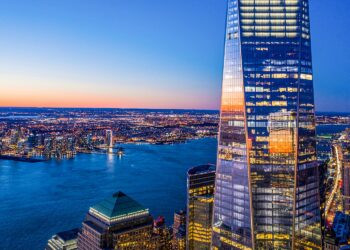 From Ground to Glory: New York’s Most Immersive Observatory Experience