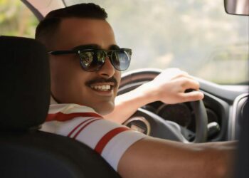 Scopri l’Italia oltre i percorsi turistici con un viaggio in auto privata