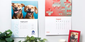 Organiza cada día de forma eficiente con elegantes calendarios de escritorio y de pared