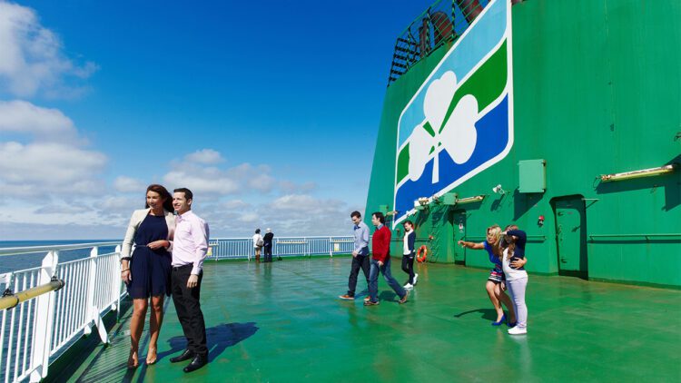 Wo das Meer auf Komfort und Freiheit trifft – Entdecken Sie mehr mit Irish Ferries an Ihrer Seite