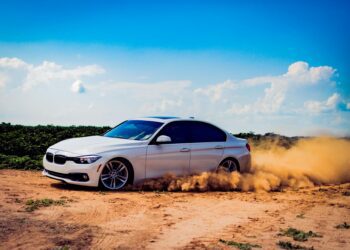 Stilvolle Leichtmetallfelgen-Sets, die die Fahrzeugleistung sofort verbessern