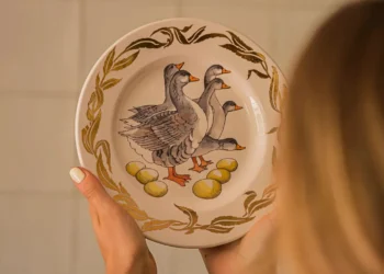 Transform Every Meal with Handcrafted Ceramic Plates for Every Occasion