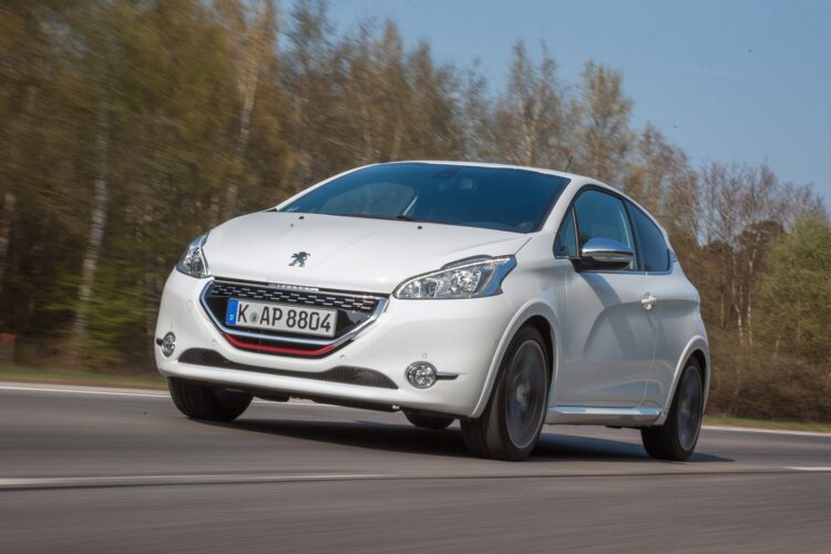 Experimenta la máxima comodidad con ClickRent Alquiler de coches con cobertura total