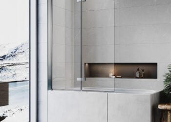 Transform Your Bathroom with Modern Frameless Over Bath Shower Screens
