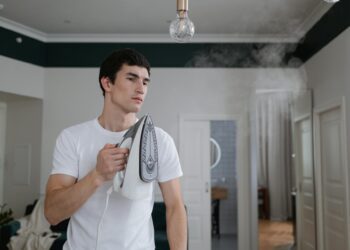 Entdecken Sie intelligente Textilpflegelösungen für perfekt gebügelte Kleidung – mühelos