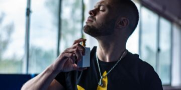 Odkryj najlepsze męskie zapachy dla pewnych siebie i stylowych mężczyzn