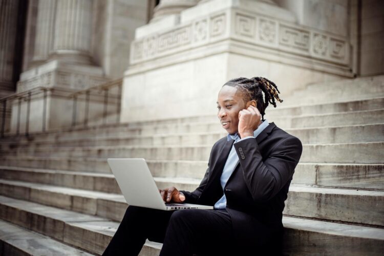 Build a Strong Online Presence Using Premium Web Hosting Plans