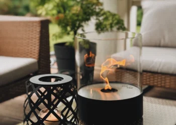 Njut av fascinerande lågor med säkra och moderna designfunktioner