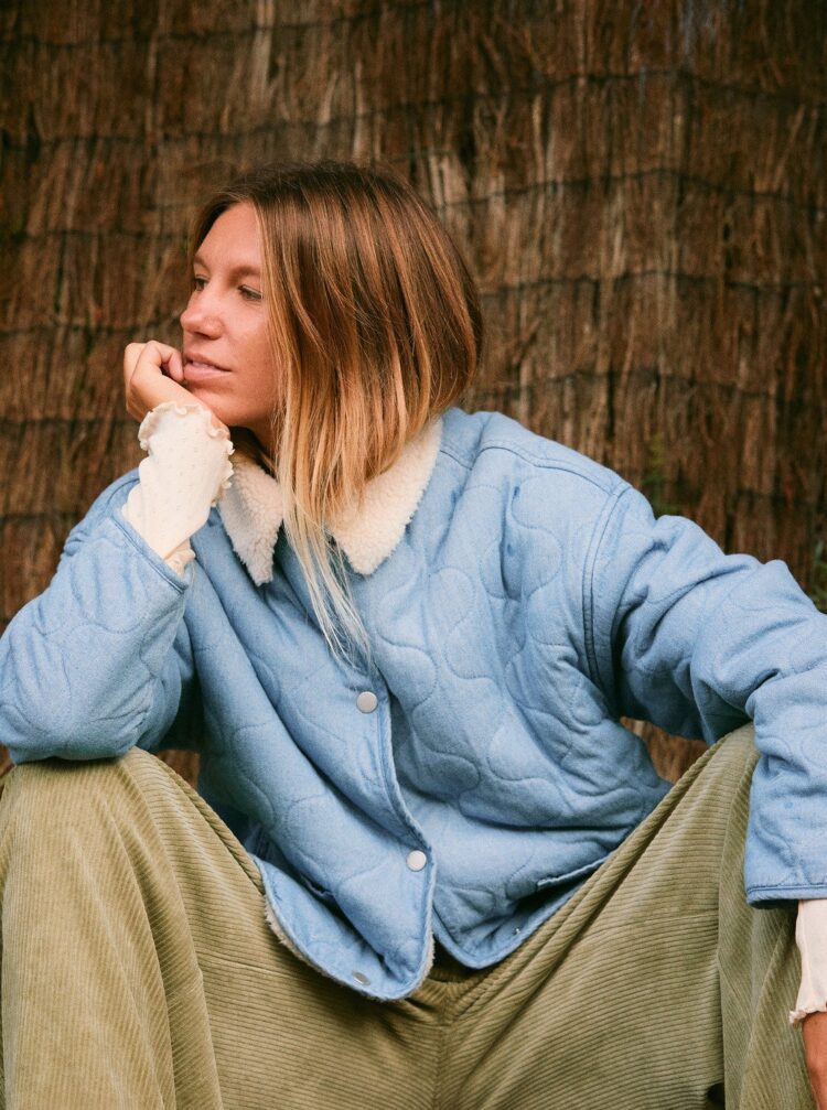 Women’s Sale at Roxy: Premium Winter Essentials at Great Prices