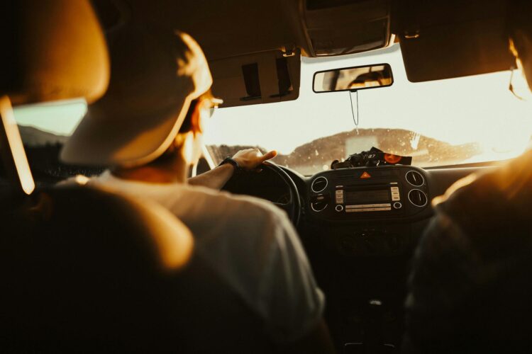 Scopri il Lazio in auto con opzioni di noleggio convenienti e flessibili