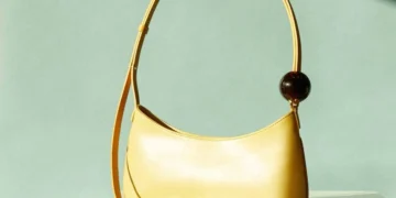 The Fashion Square Shoulder Bags: Carry Your Style, Own Every Moment