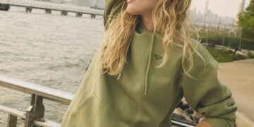 Shop Roxy New Arrivals: Stylish & Comfortable Outfits for Every Day