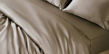 Pourquoi les vêtements de nuit et le linge de lit en soie de luxe LilySilk transforment vos nuits
