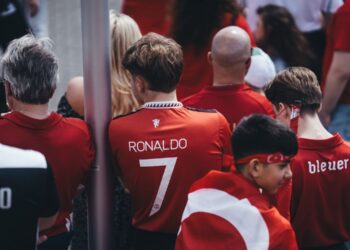 Find Your Perfect Ronaldo Jersey And Celebrate Football Greatness