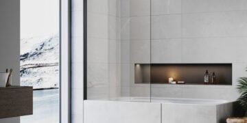 The Ultimate Review of Frameless Tempered Safety Glass Over-Bath Protective Doors