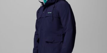Elige chaquetas de senderismo resistentes, diseñadas para los terrenos más abruptos