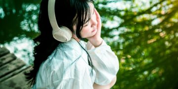 Acoustic Revolution: Discover Next-Generation Audio Gear at iSTYLE