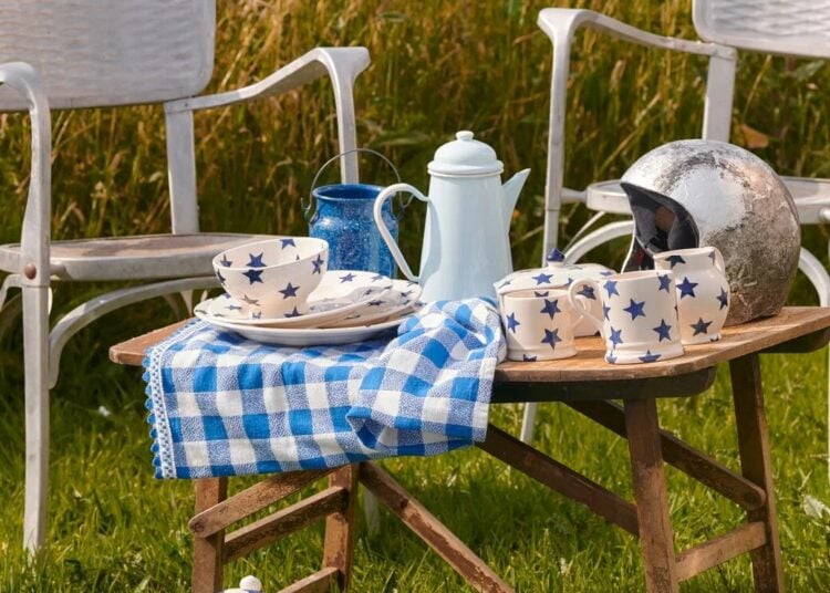 Charming Emma Bridgewater Mugs: Handcrafted Joy for Every Morning