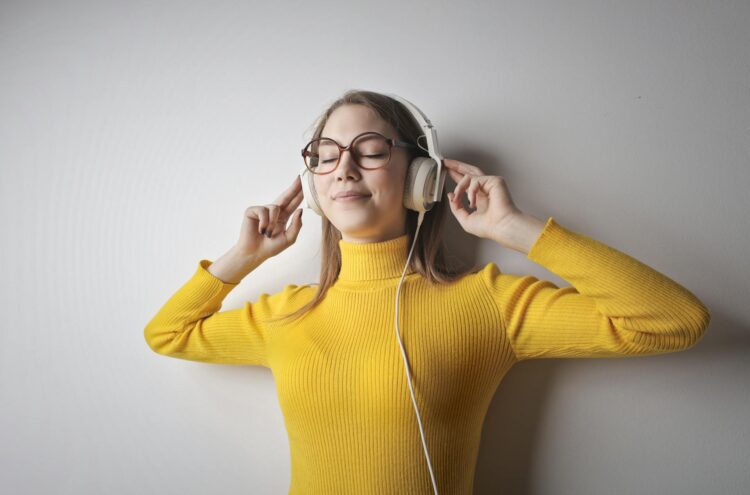 Découvrez cinq récits captivants pour votre prochaine grande aventure audio