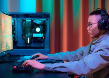 Prenez l&rsquo;avantage dans les jeux compétitifs grâce aux moniteurs HP de pointe