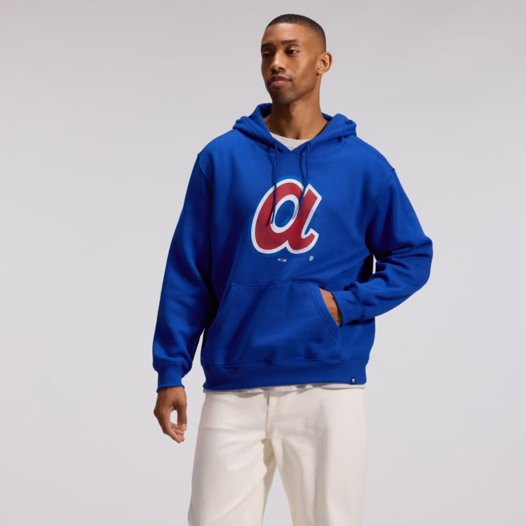 The Essential Guide to Finding Practical yet Fashionable Athletic Fan Apparel