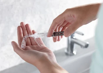 Achieve a Brighter Smile with Professional Teeth Whitening Gels