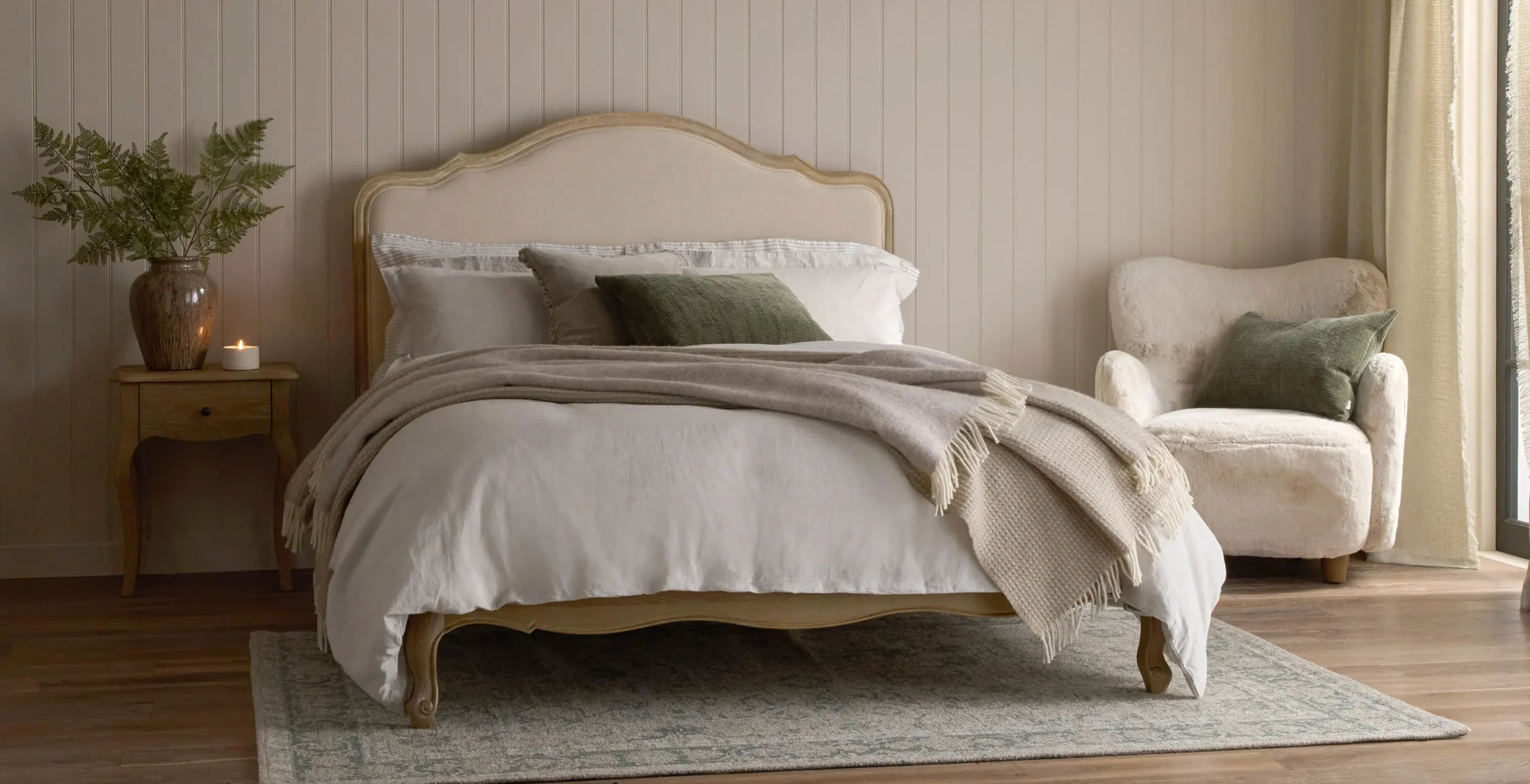 Sienna Beau bed in weathered oak