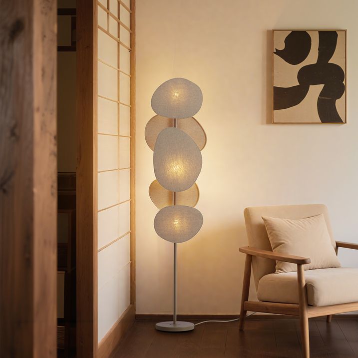 Beige Organica golvlampa med tre ljuspunkter