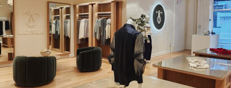 Interno di un negozio Lilysilk