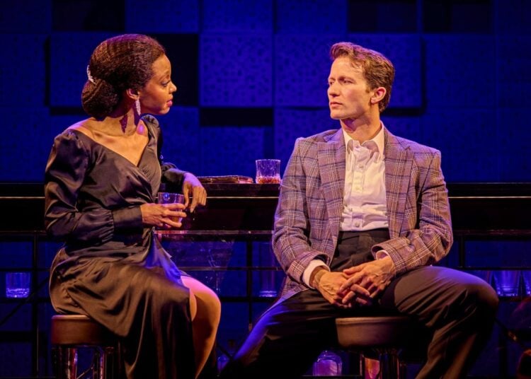 Frank Sinatra musical performers on the Aldwych Theatre stage