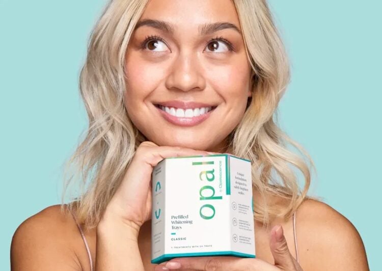 At-home teeth whitening products presented in a wide Direct Teeth Whitening campaign banner