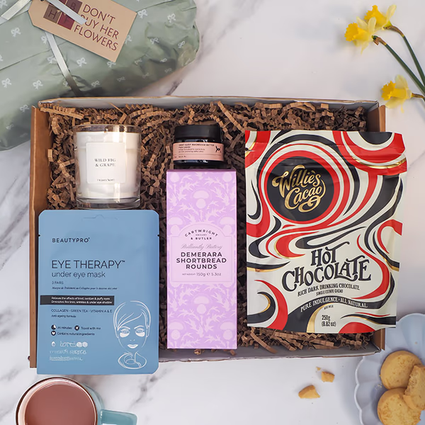 Bestsellers gift box from Don't buy her flowers