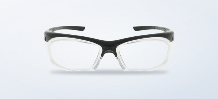 Lentes oftálmicos de seguridad A2500 negros sobre fondo neutro