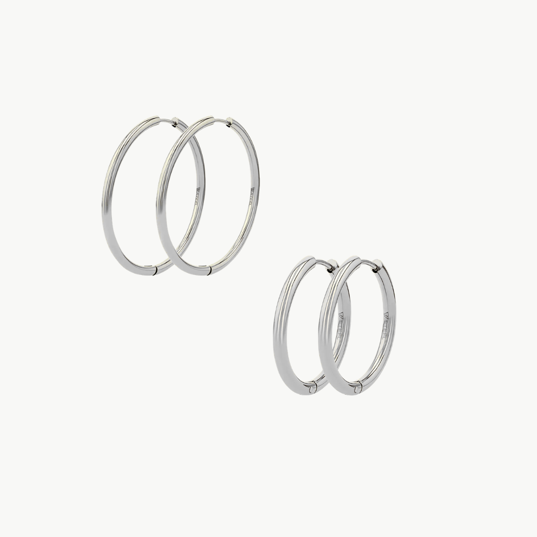 Silbernes Becca Large and Extra Large Hoop Set von Paul Valentine