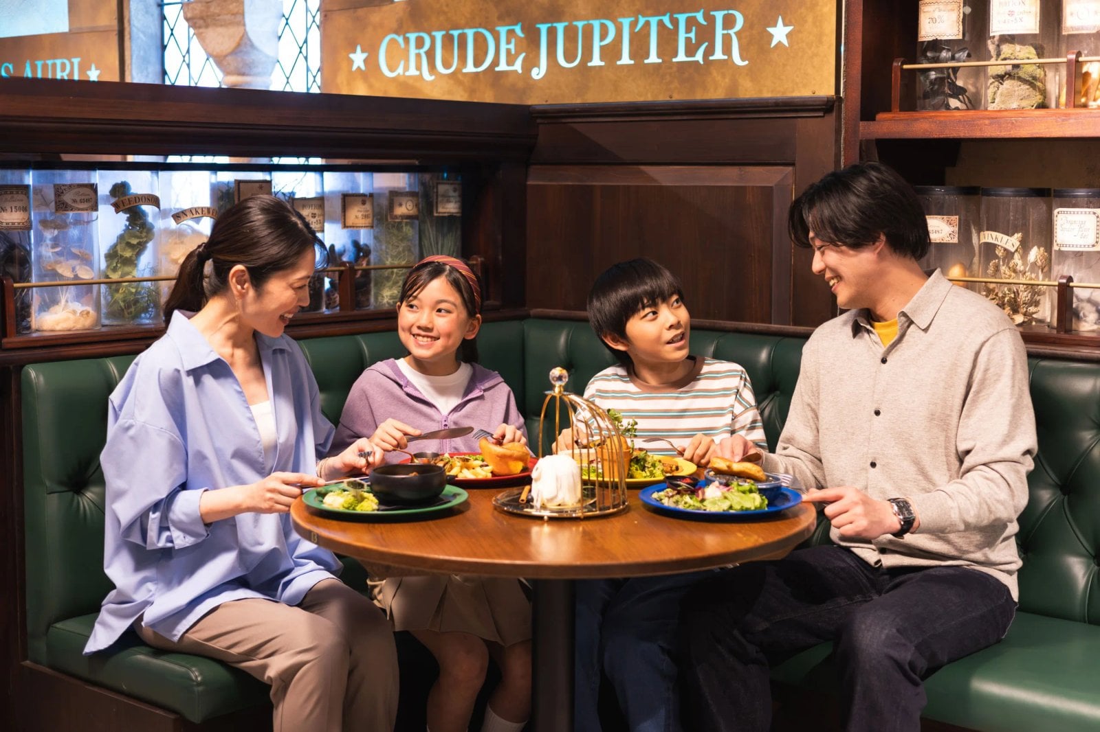 Family dining at Warner Bros. Studios Japan