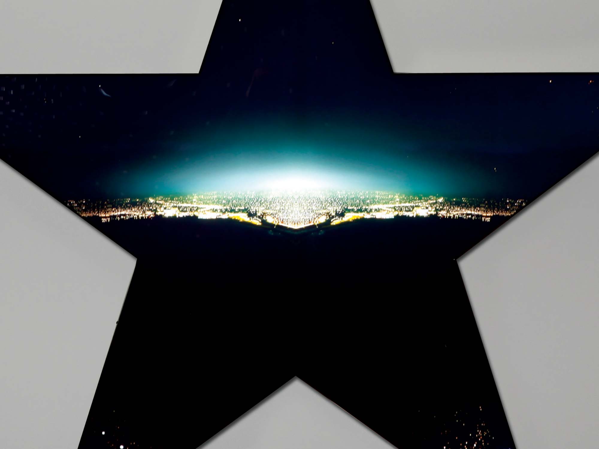 A large-scale contemporary artwork in the AT&T Stadium collection