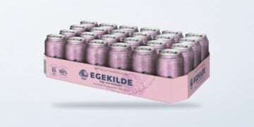 Egekilde Himbeere und Rhabarber Getränkedosen im Produktfoto