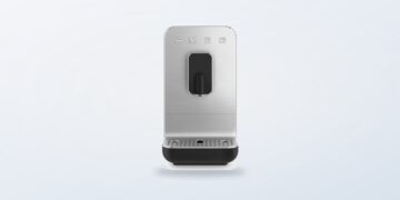 Macchina da caffè automatica SMEG BCC11BLMEU nera