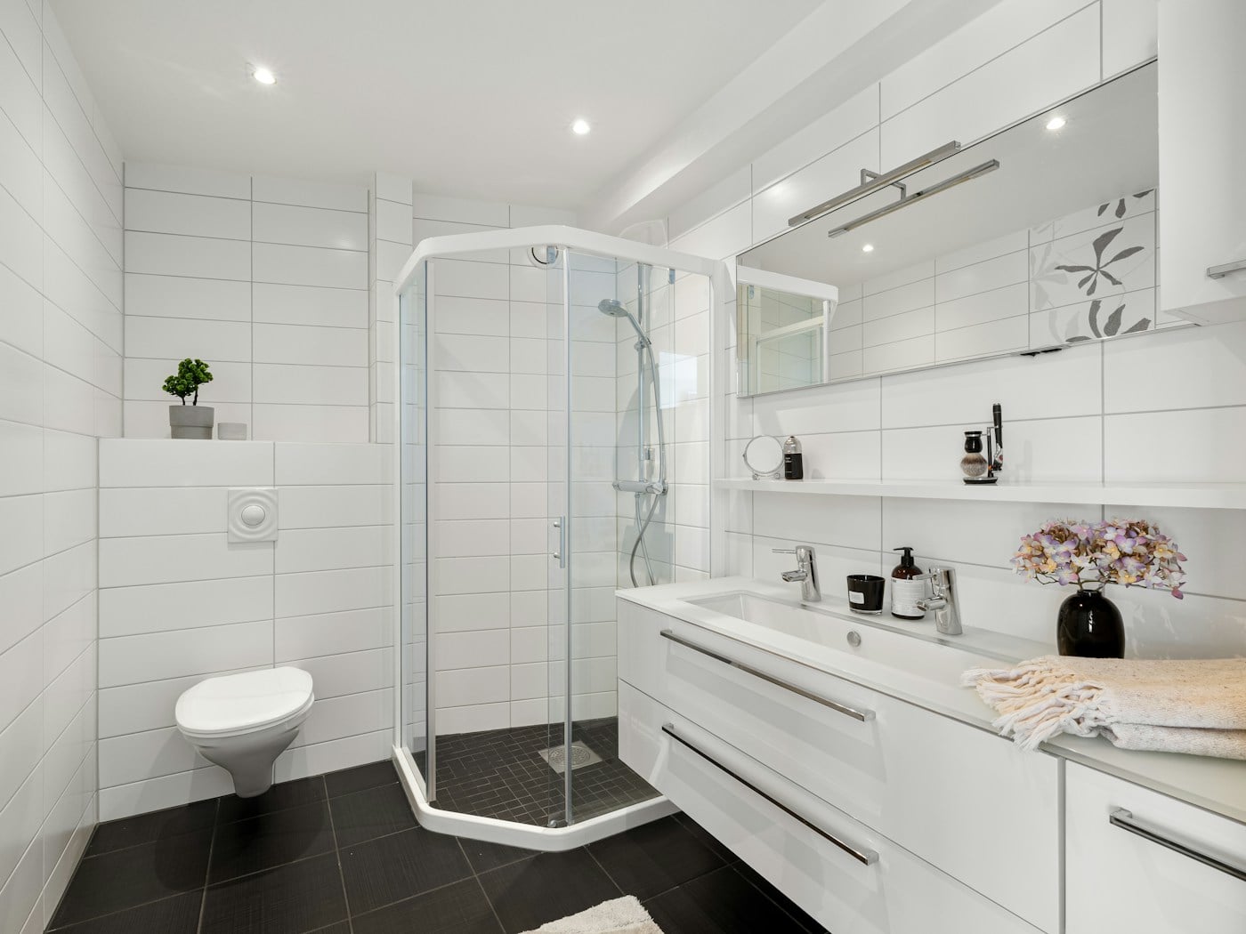 Tiled bathroom shower area