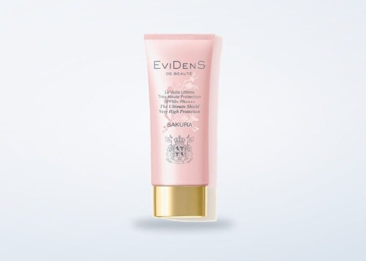 EviDenS de Beauté Ultimate Shield sunscreen tube