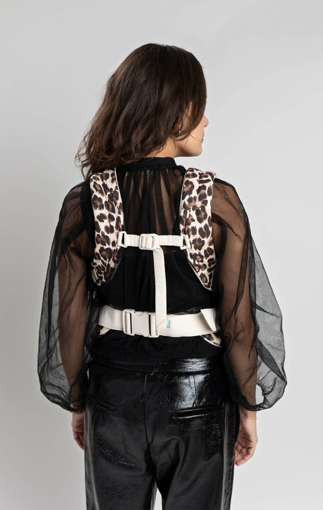 Najell Easy vol. 2 draagzak in leopard cream