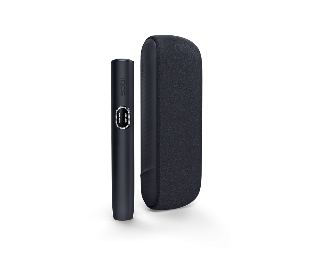 Kit IQOS ILUMA i nero con holder e caricatore tascabile