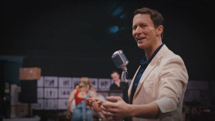 A stage scene from Sinatra the Musical