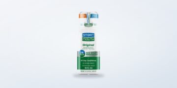 SmartMouth Original Activated Breath Rinse bottle